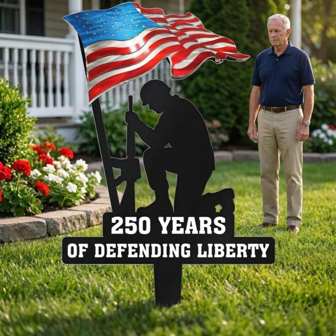 🔥LAST DAY 50% OFF-🪖250 Years of Defending Liberty Metal Garden Stake