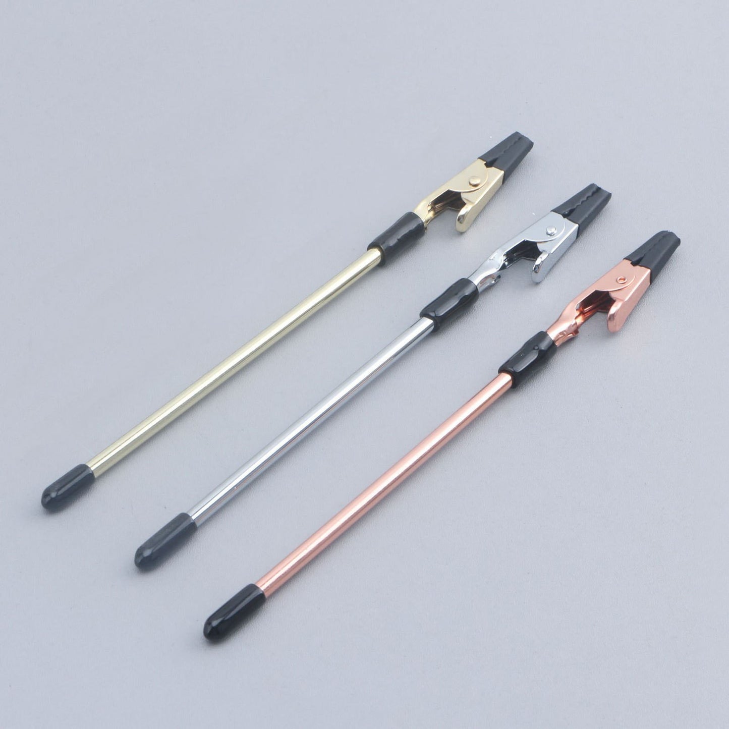 Quick-Assist Bracelet Fastener Tool