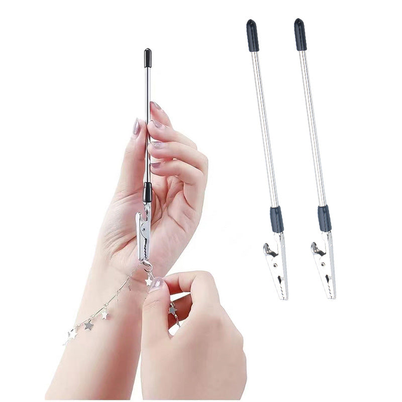 Quick-Assist Bracelet Fastener Tool