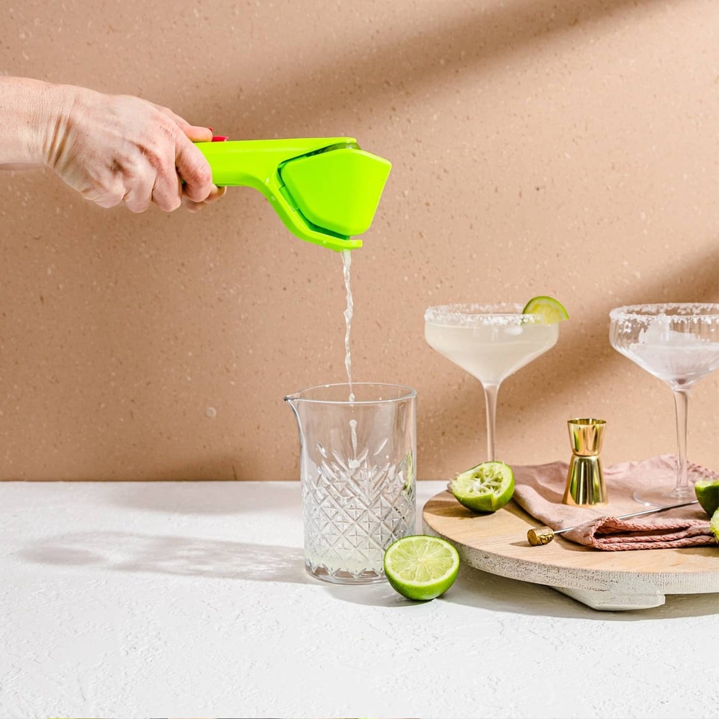 Dreamfarm Fluicer - Fold Flat / Easy Squeeze Citrus Juicer